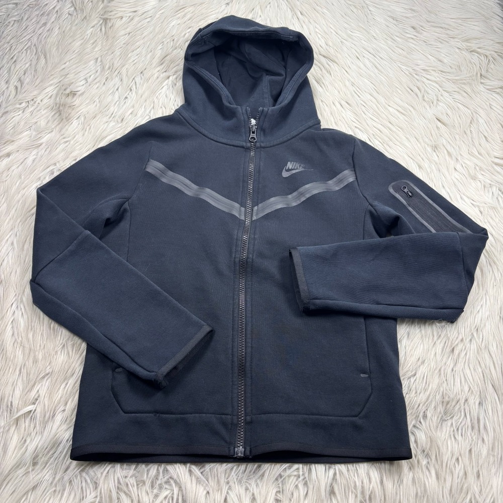 Nike Boy's Youth M Black Zip‎ Front Wind Runner Sweatshirt